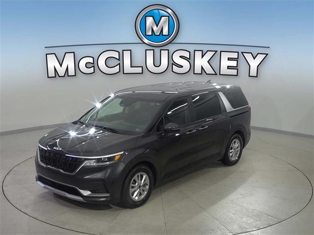used 2024 Kia Carnival car, priced at $35,989