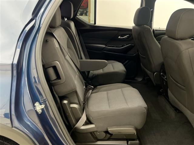 used 2023 Chevrolet Traverse car, priced at $38,387