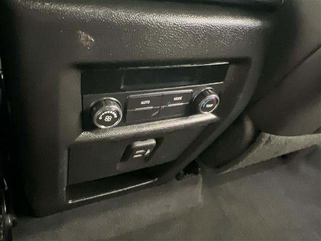used 2023 Chevrolet Traverse car, priced at $38,387