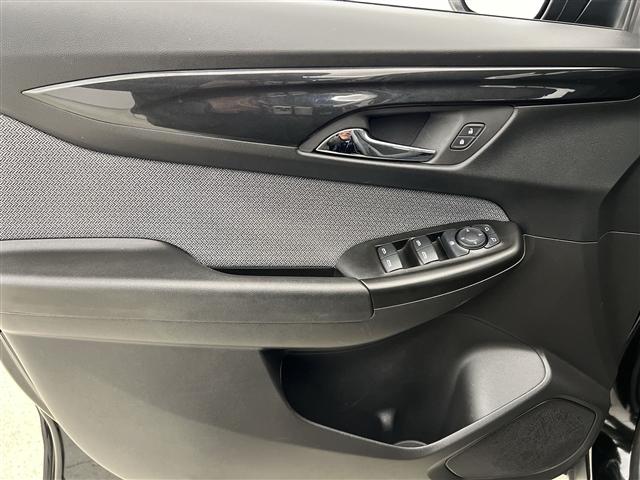 used 2025 Chevrolet TrailBlazer car, priced at $27,989