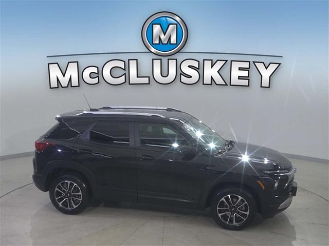 used 2025 Chevrolet TrailBlazer car, priced at $27,989