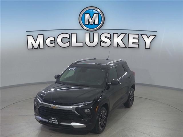 used 2025 Chevrolet TrailBlazer car, priced at $27,989