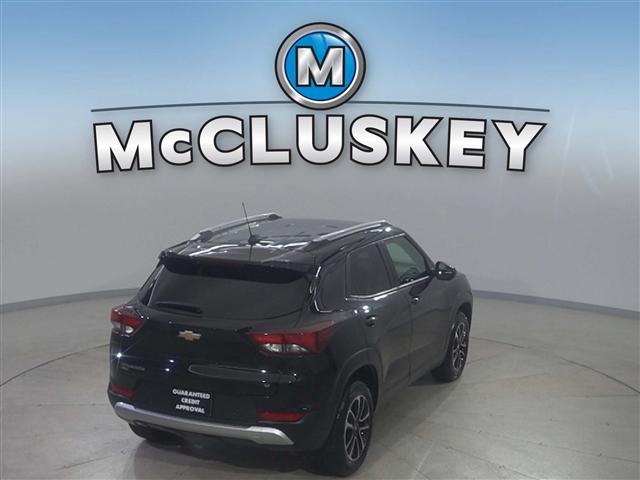 used 2025 Chevrolet TrailBlazer car, priced at $27,989