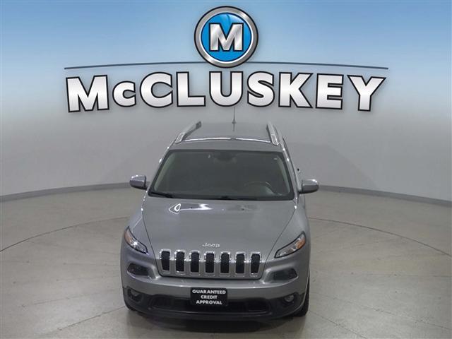used 2016 Jeep Cherokee car, priced at $15,989