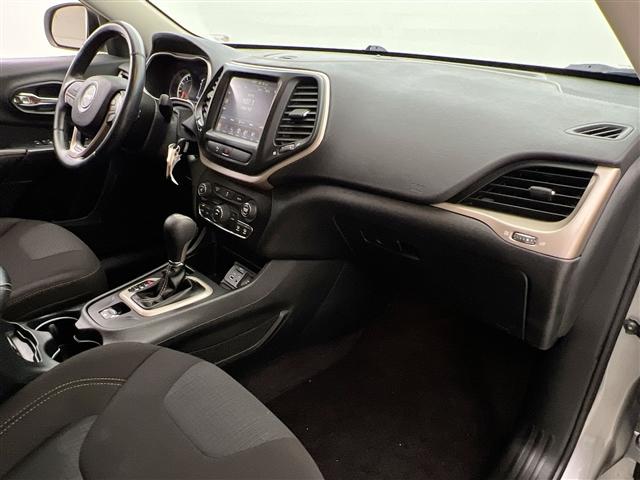 used 2016 Jeep Cherokee car, priced at $15,989