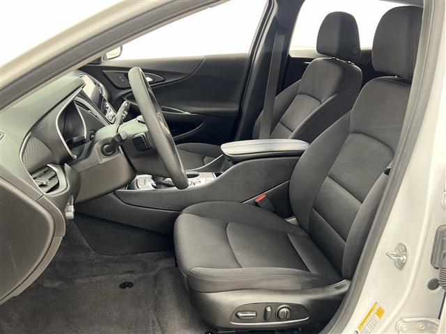 used 2024 Chevrolet Malibu car, priced at $18,989