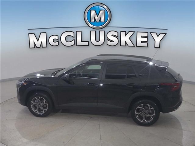 used 2025 Chevrolet Trax car, priced at $25,989