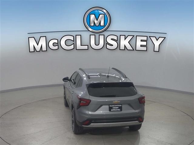 used 2025 Chevrolet Trax car, priced at $22,989