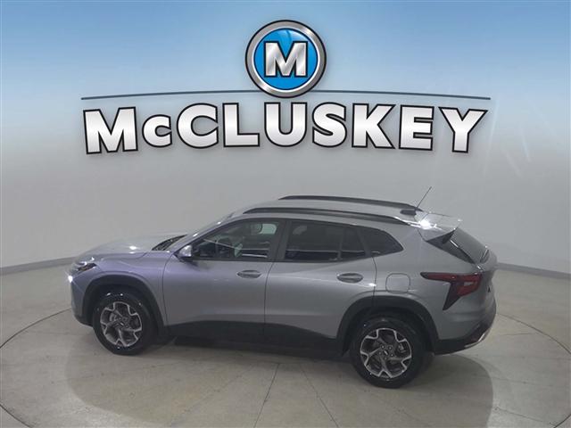 used 2025 Chevrolet Trax car, priced at $22,989