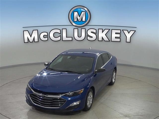 used 2023 Chevrolet Malibu car, priced at $17,989