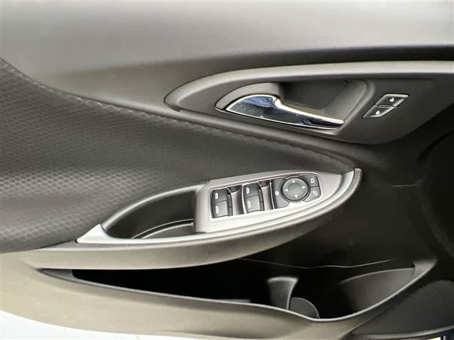 used 2023 Chevrolet Malibu car, priced at $17,989