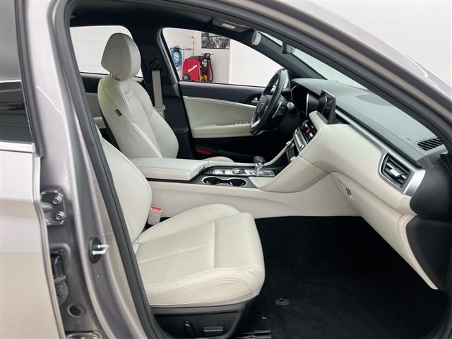 used 2024 Genesis G70 car, priced at $33,387