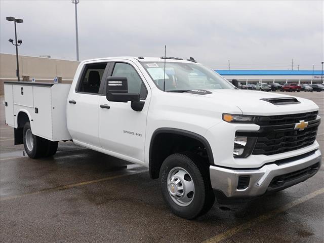 new 2025 Chevrolet Silverado 3500 car, priced at $52,547
