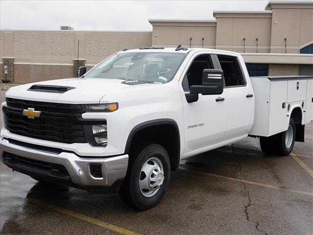 new 2025 Chevrolet Silverado 3500 car, priced at $52,547