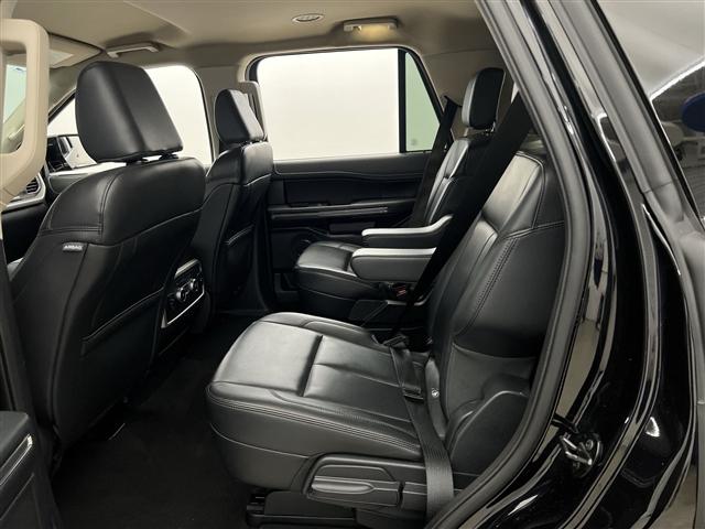 used 2023 Ford Expedition car, priced at $51,989