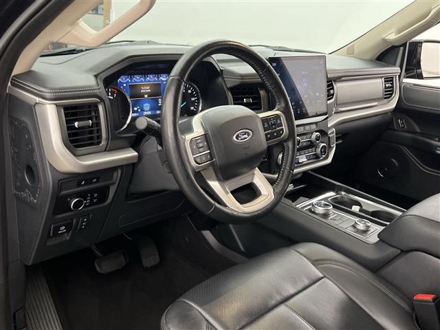 used 2023 Ford Expedition car, priced at $51,989