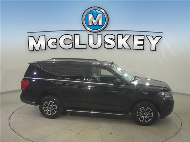 used 2023 Ford Expedition car, priced at $51,989