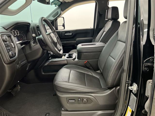 used 2022 Chevrolet Silverado 2500 car, priced at $52,989