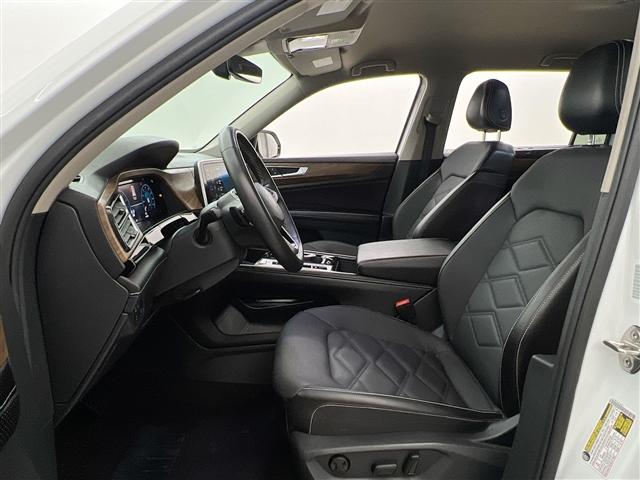 used 2024 Volkswagen Atlas car, priced at $33,984