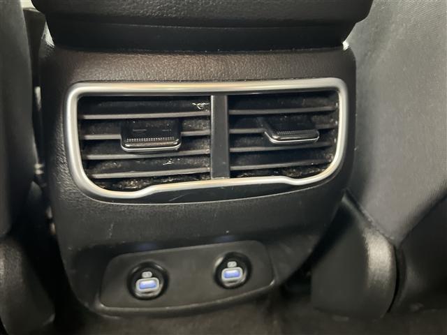 used 2023 Hyundai Santa Fe car, priced at $20,989