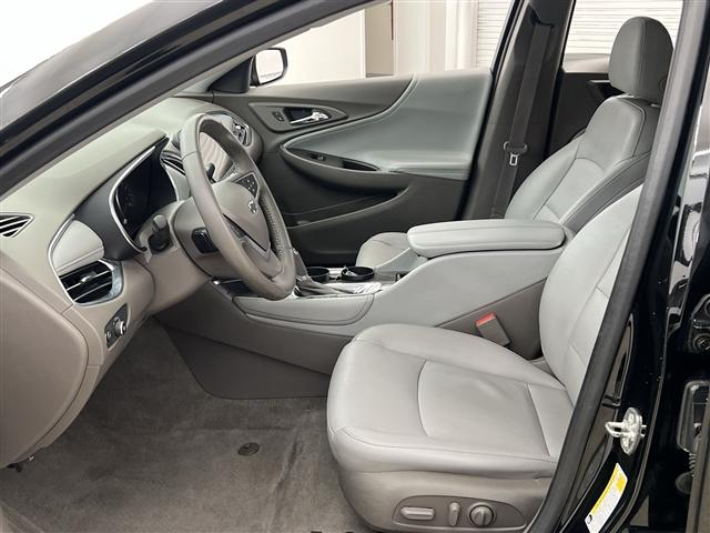 used 2018 Chevrolet Malibu car, priced at $13,989