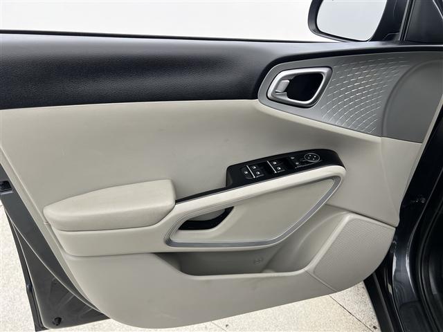 used 2025 Kia Soul car, priced at $21,989