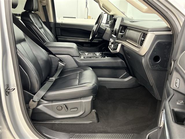used 2023 Ford Expedition car, priced at $46,989