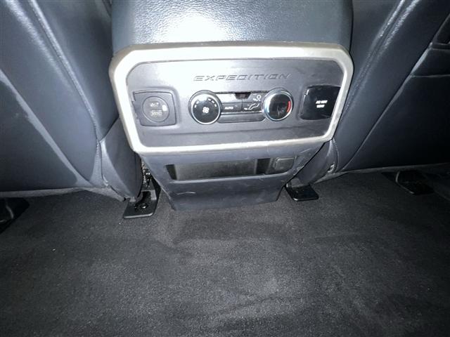 used 2023 Ford Expedition car, priced at $46,989