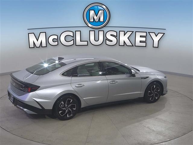 used 2025 Hyundai Sonata car, priced at $26,989