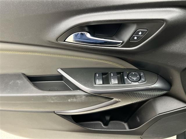 used 2024 Chevrolet Trax car, priced at $25,989