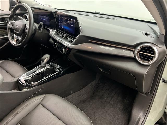 used 2024 Chevrolet Trax car, priced at $25,989