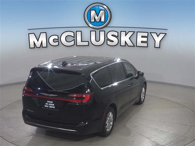 used 2024 Chrysler Pacifica car, priced at $29,989