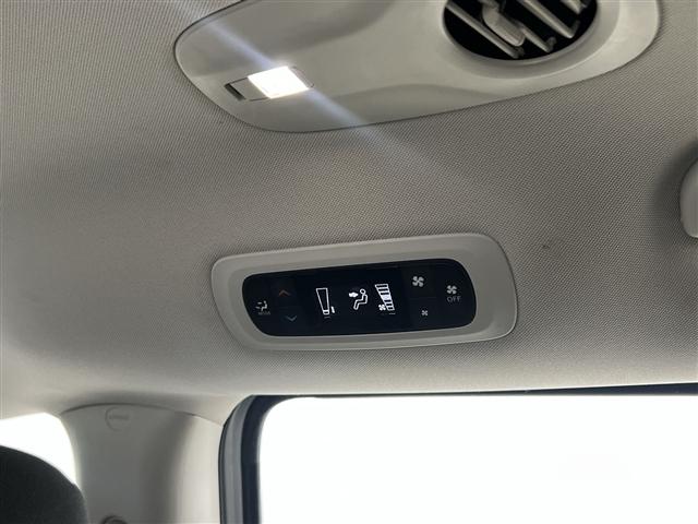 used 2023 Chrysler Voyager car, priced at $24,989