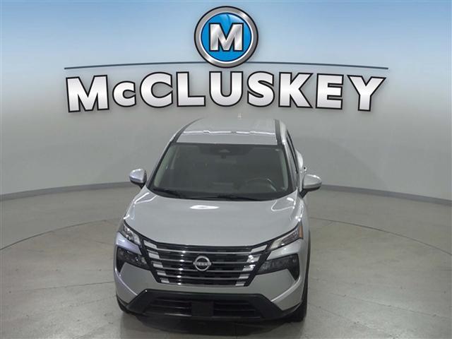 used 2025 Nissan Rogue car, priced at $29,387