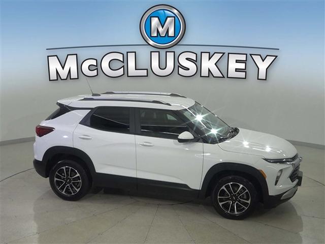 used 2025 Chevrolet TrailBlazer car, priced at $25,989