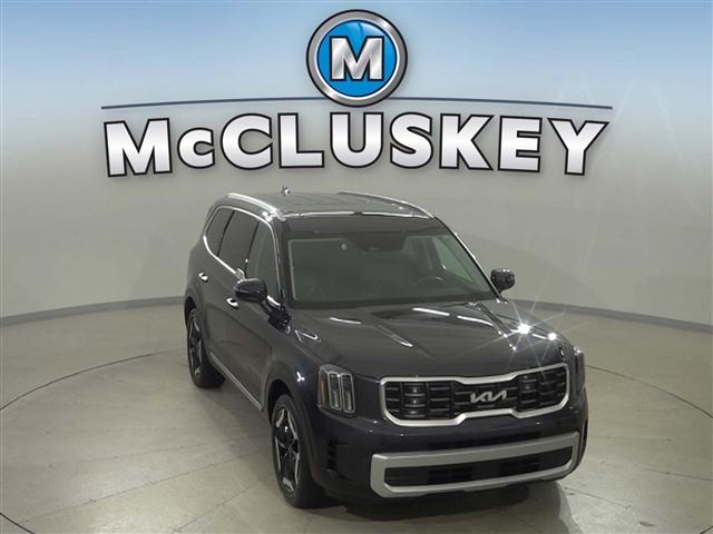 used 2025 Kia Telluride car, priced at $34,890