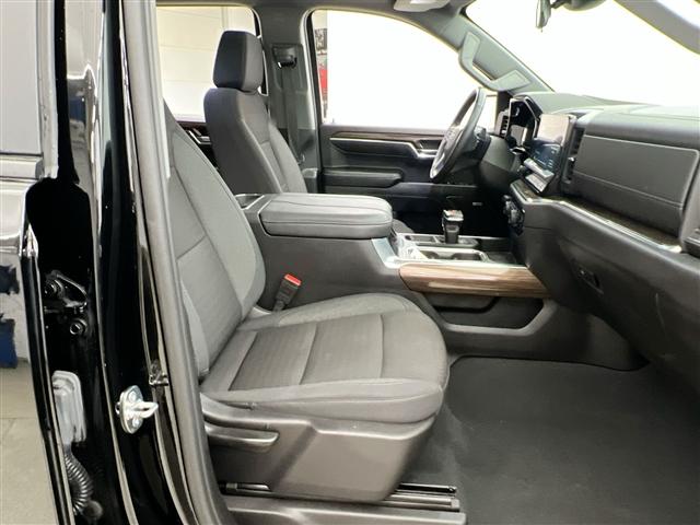 used 2024 Chevrolet Silverado 1500 car, priced at $50,890