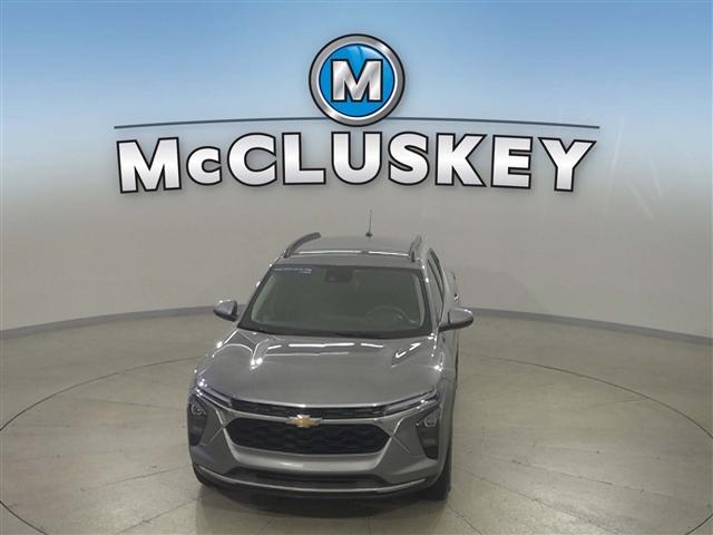 used 2025 Chevrolet Trax car, priced at $24,989
