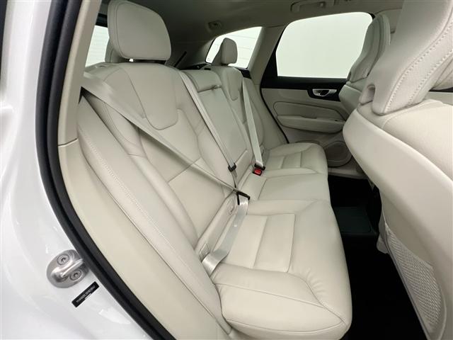 used 2024 Volvo XC60 Recharge Plug-In Hybrid car, priced at $40,890
