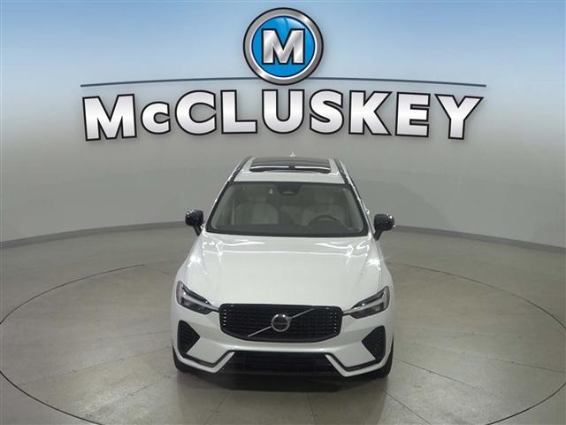 used 2024 Volvo XC60 Recharge Plug-In Hybrid car, priced at $40,890