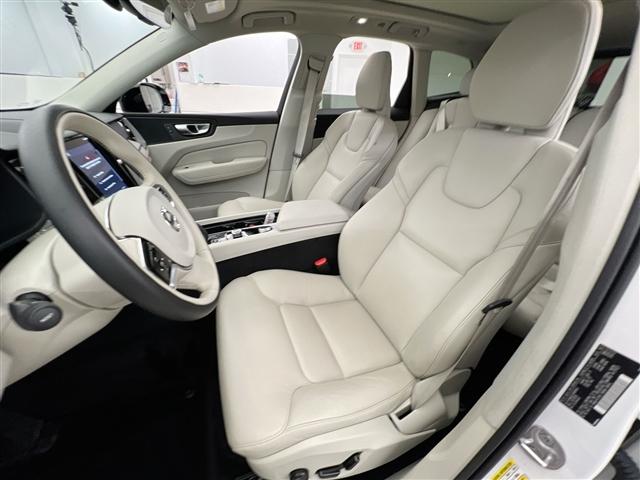 used 2024 Volvo XC60 Recharge Plug-In Hybrid car, priced at $40,890