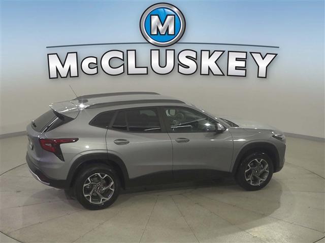 used 2025 Chevrolet Trax car, priced at $24,989