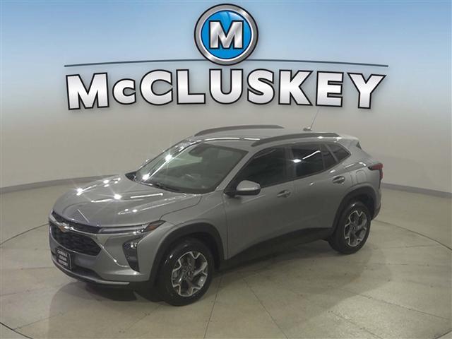 used 2025 Chevrolet Trax car, priced at $24,989