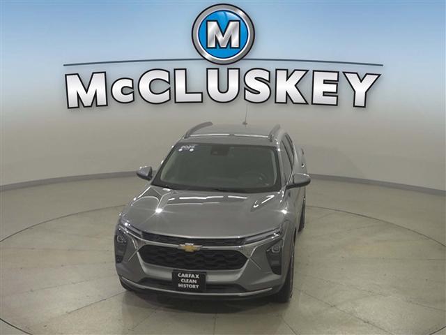 used 2025 Chevrolet Trax car, priced at $24,989