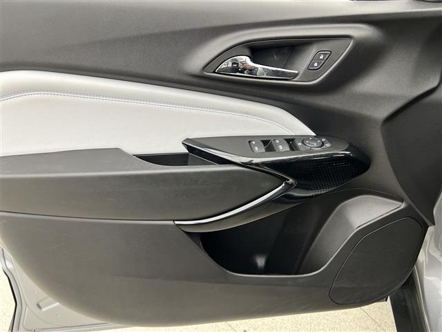 used 2025 Chevrolet Trax car, priced at $24,989