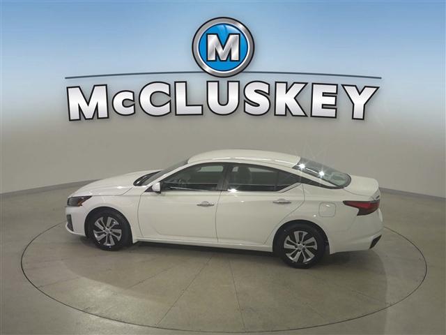 used 2023 Nissan Altima car, priced at $19,989