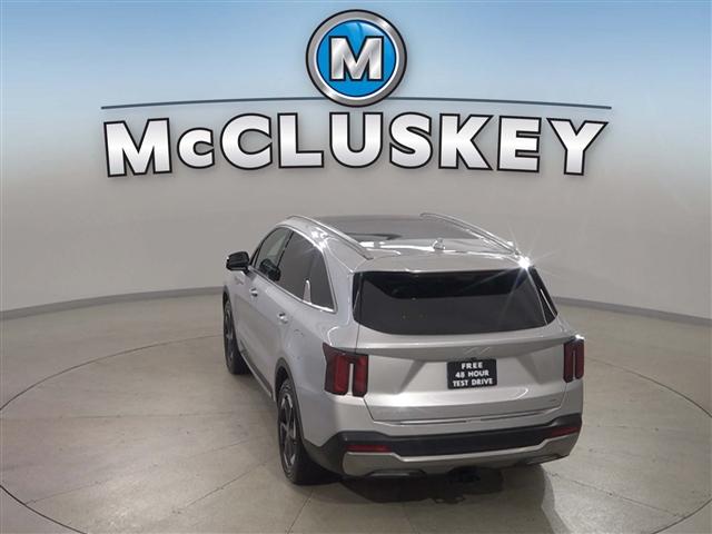 used 2025 Kia Sorento Plug-In Hybrid car, priced at $40,890