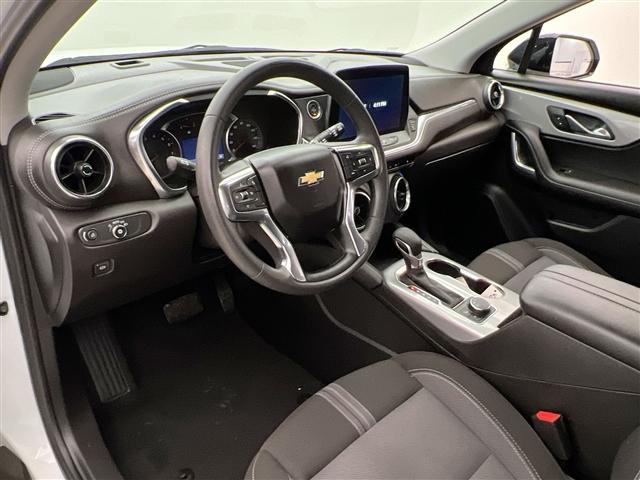 used 2025 Chevrolet Blazer car, priced at $30,489