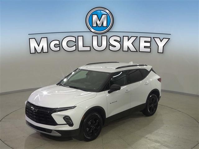 used 2025 Chevrolet Blazer car, priced at $30,489