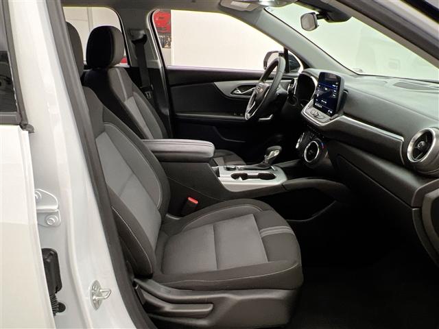 used 2025 Chevrolet Blazer car, priced at $30,489